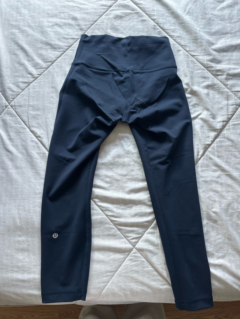 Navy High-Waist Leggings with Discreet Logo LULULEMON